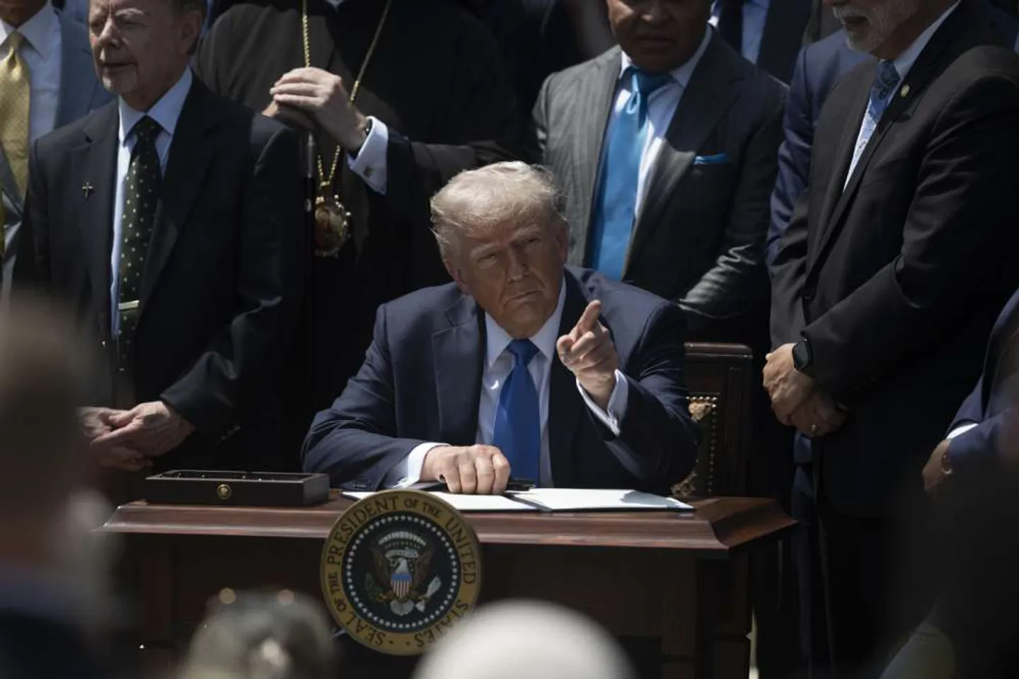 Trump thotë se do ta “ndihmojë” Gazën “të marrë pak ushqim”